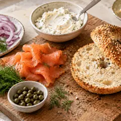 Bagel saumon et fromage frais