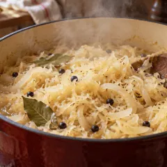 Choucroute garnie alsacienne