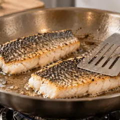 Black-bass à la poêle
