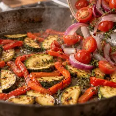 Halloumi grillé aux légumes