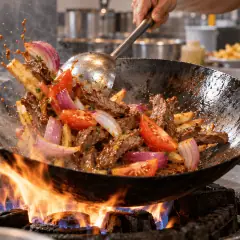Lomo saltado