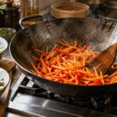 Nouilles sautées aux légumes