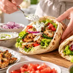 Pitas au poulet méditerranéennes