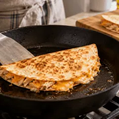 Quesadillas au poulet et au fromage