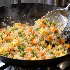Riz frit aux œufs